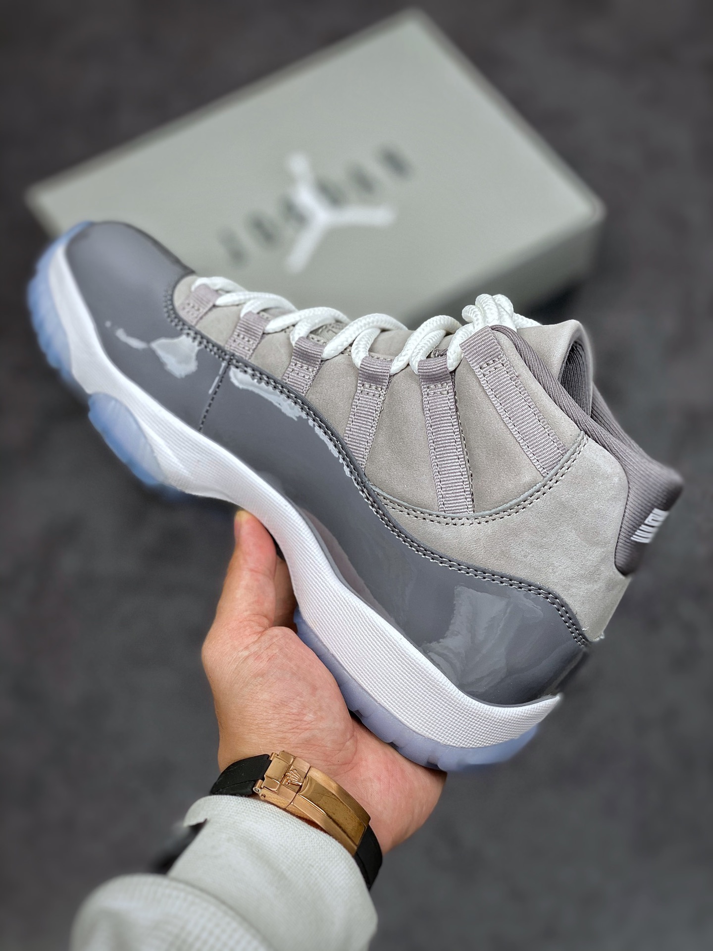 380 Air Jordan 11 AJ11 乔丹11代高帮篮球鞋/灰白CT8012-005