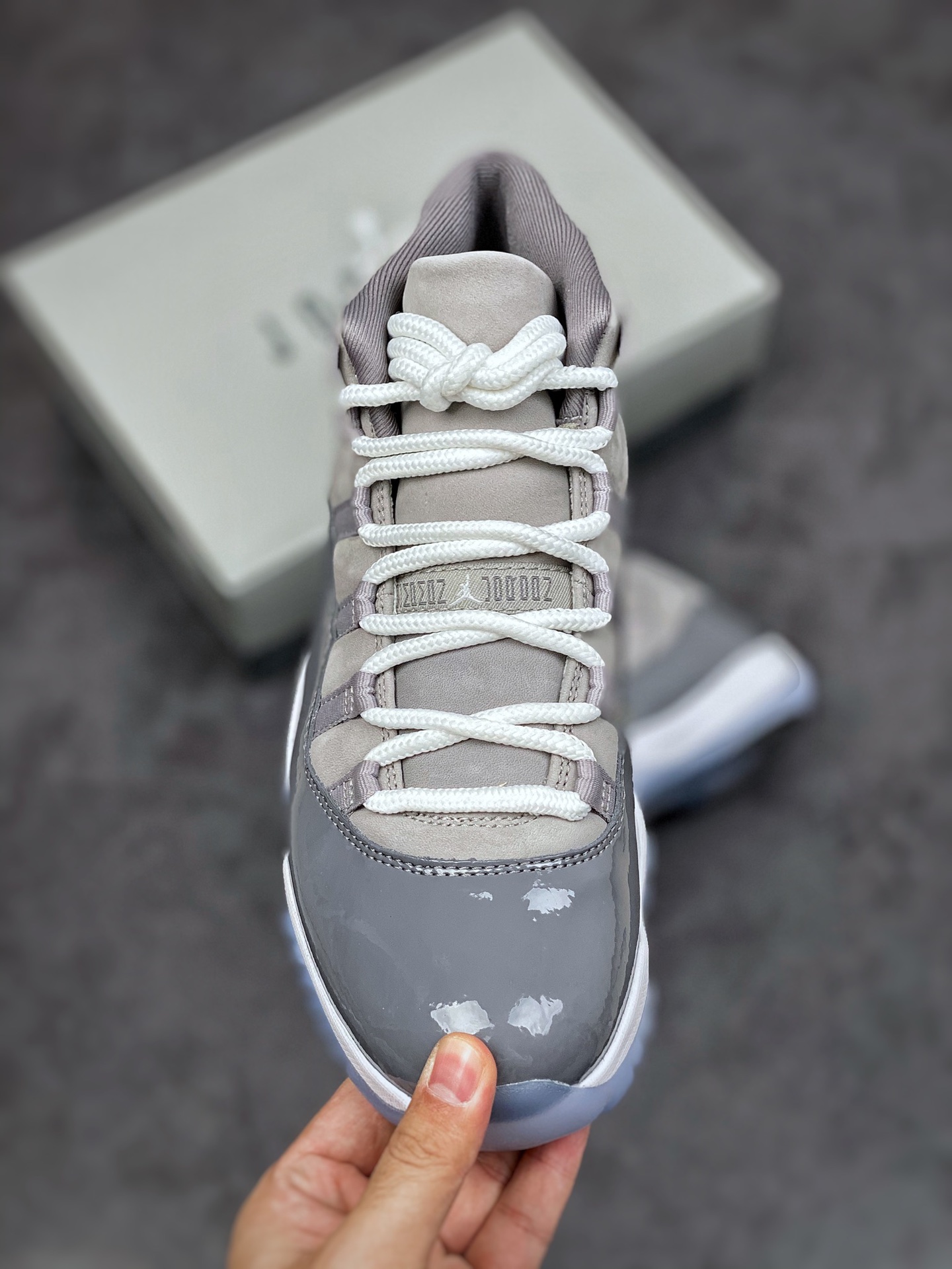 380 Air Jordan 11 AJ11 乔丹11代高帮篮球鞋/灰白CT8012-005
