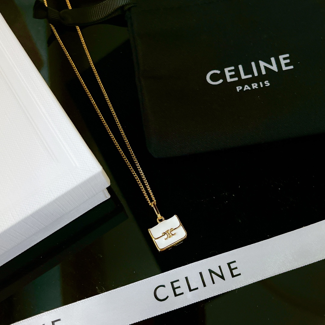Celine Jewelry Necklaces & Pendants Engraving Fall/Winter Collection Fashion
