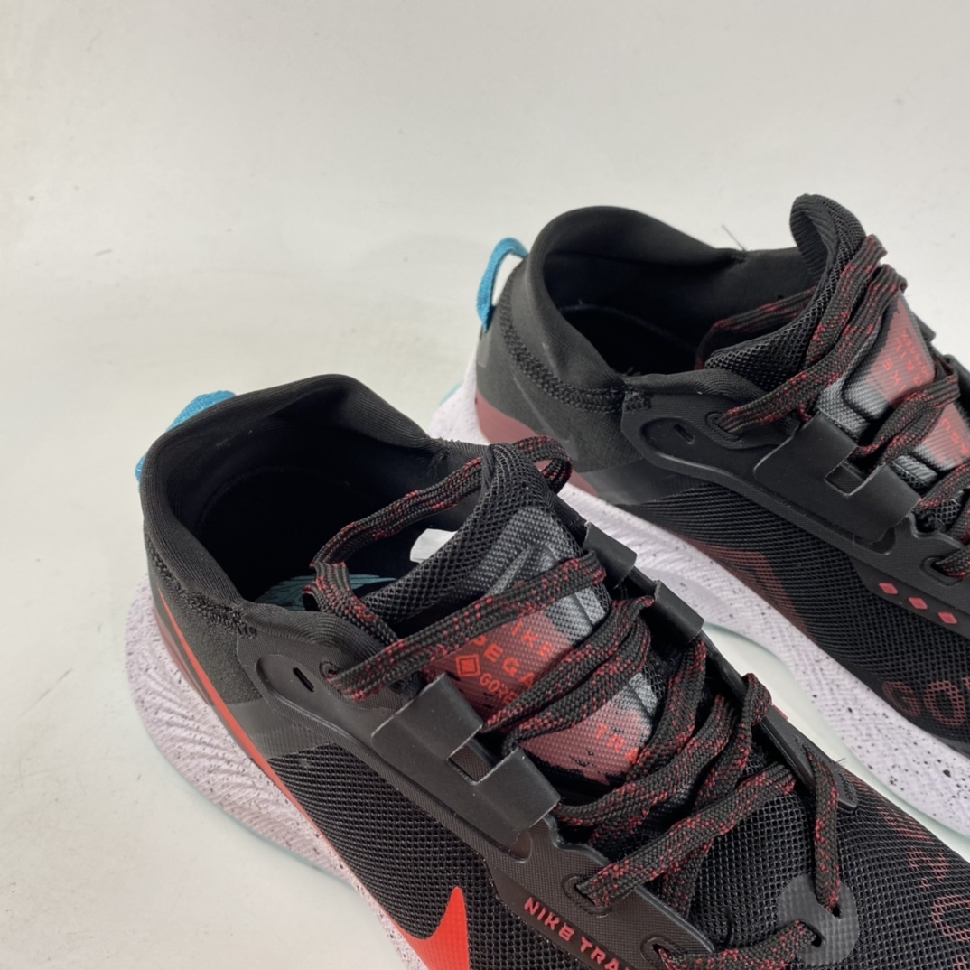 P220  NIKE Pegasus Trail 3 飞马涡踪迹3代慢跑鞋 DC8793-002