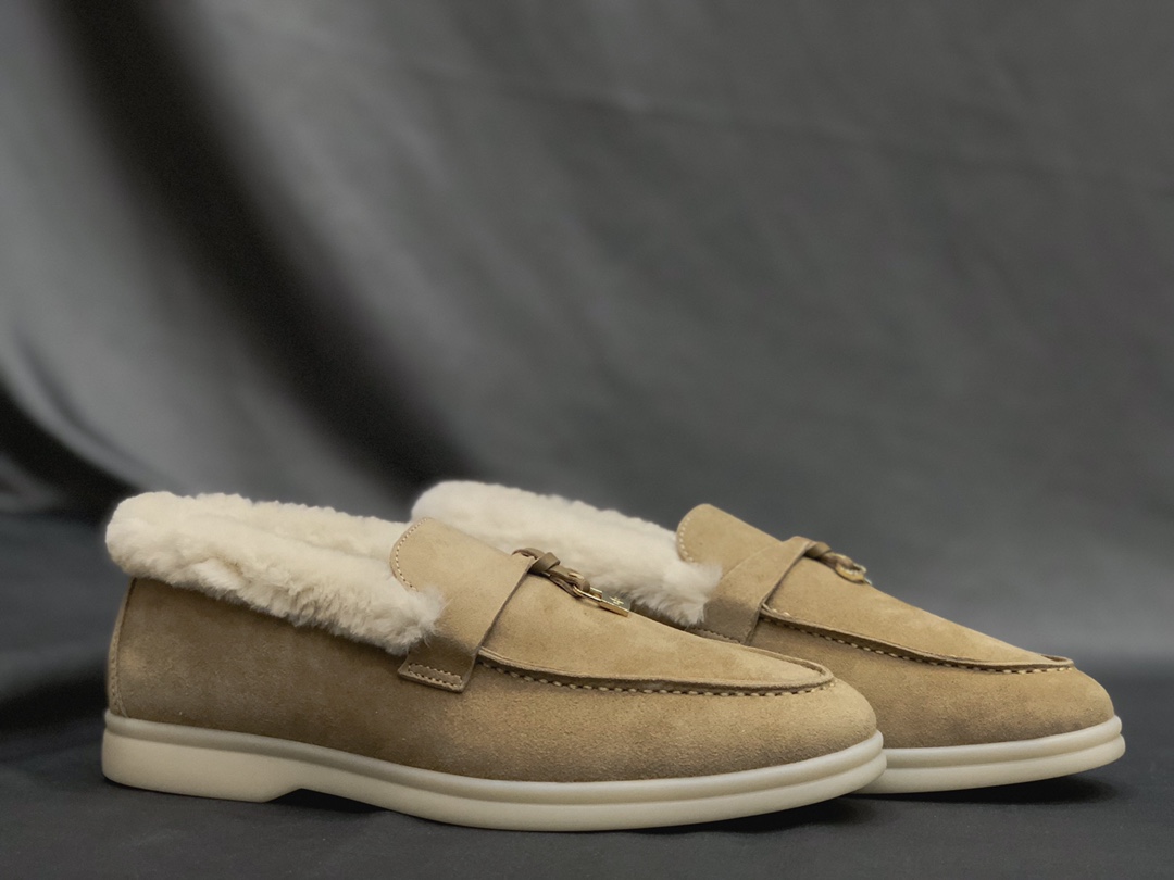 Miglior falso
 Loro Piana Scarpe Loafer Pelle bovina Capelli di coniglio Gomma