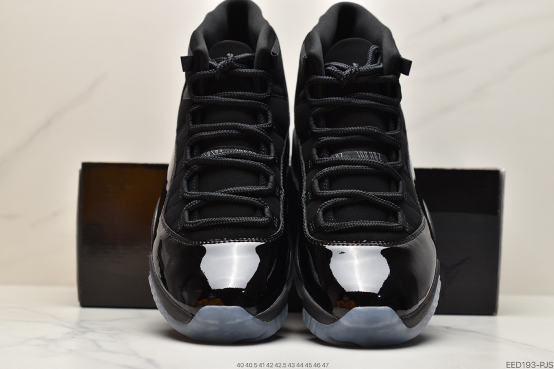 370 Air Jordan 11 “Space Jam” 大灌篮378037-005