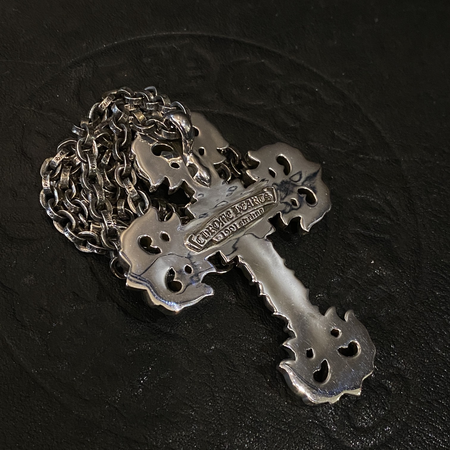 Chrome Hearts 𝐂𝐡𝐫𝐨𝐦𝐞 𝐡𝐞𝐚𝐫𝐭𝐬 克罗心特大号火焰十字架项链