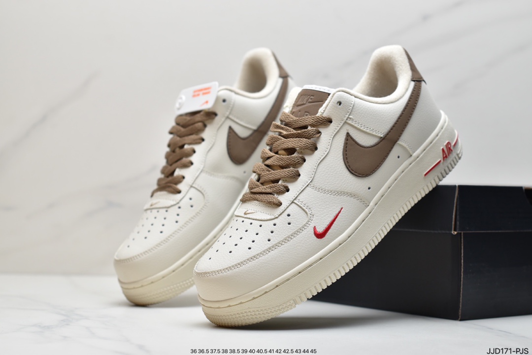 130 耐克Nike Air Force 1 Low  空军一号板鞋315122-111
