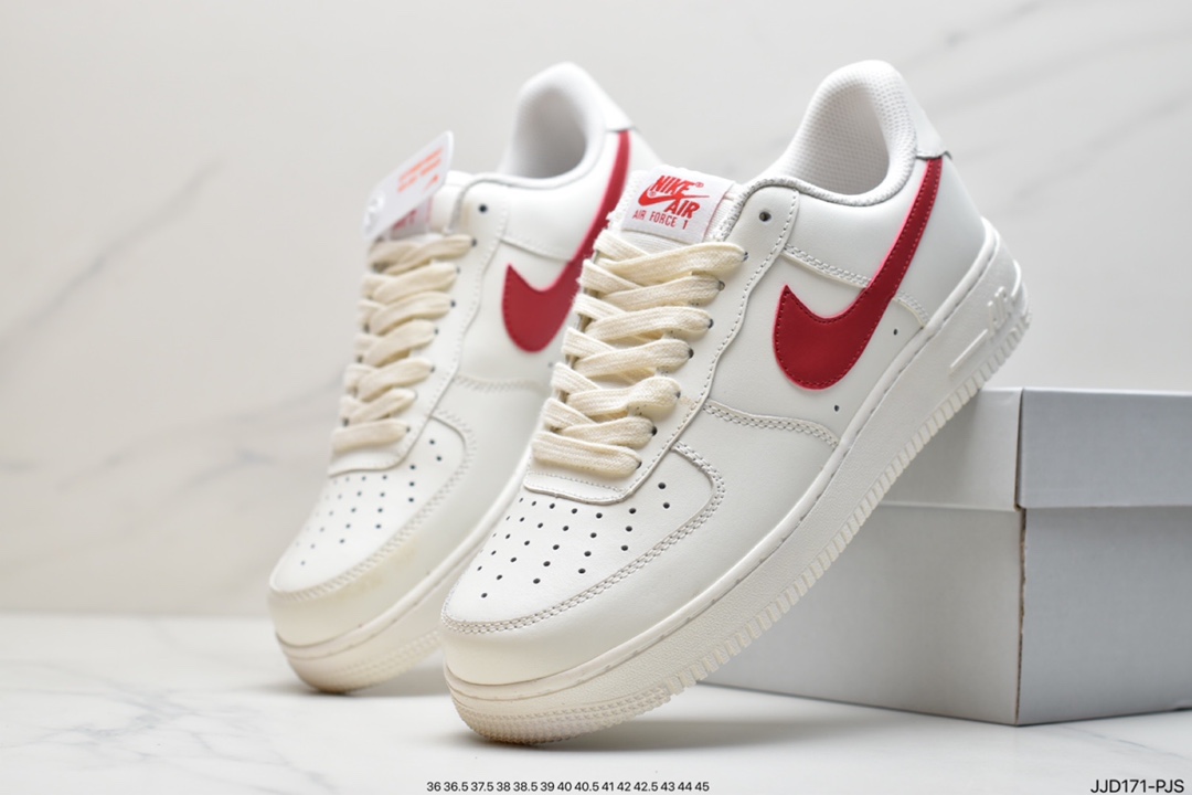 130 耐克Nike Air Force 1 Low  空军一号板鞋315122-111