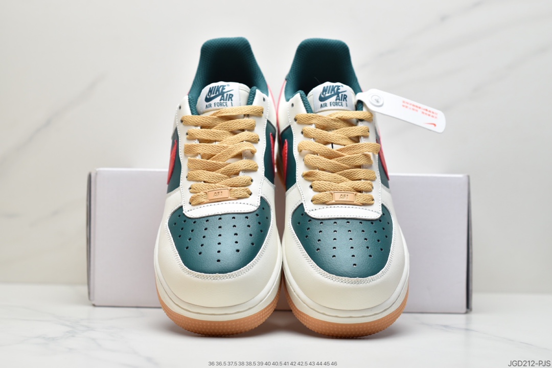180  Air Force 1 ‘07 Low 空军低帮经典男女休闲板鞋AQ3778—991