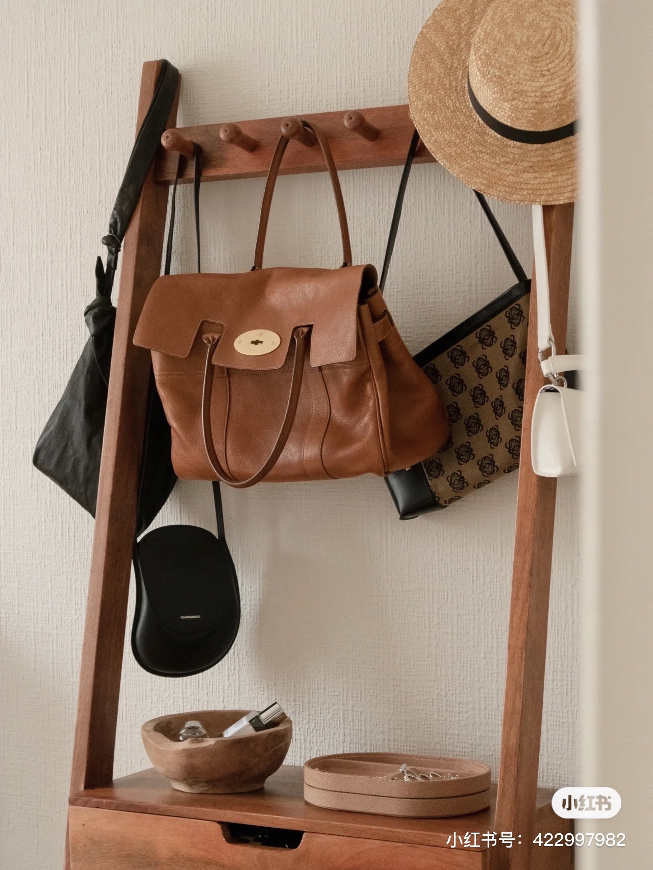 Mulberry Classic oak color waxed leather large size