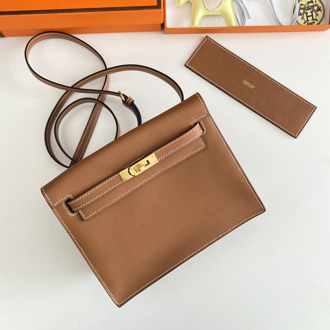 Hermes Kelly Borsette Borse Crossbody & Borse a Tracolla Marrone Colore caffè Hardware oro Pelle di vitello bovina 8 i1637224478 3655 7
