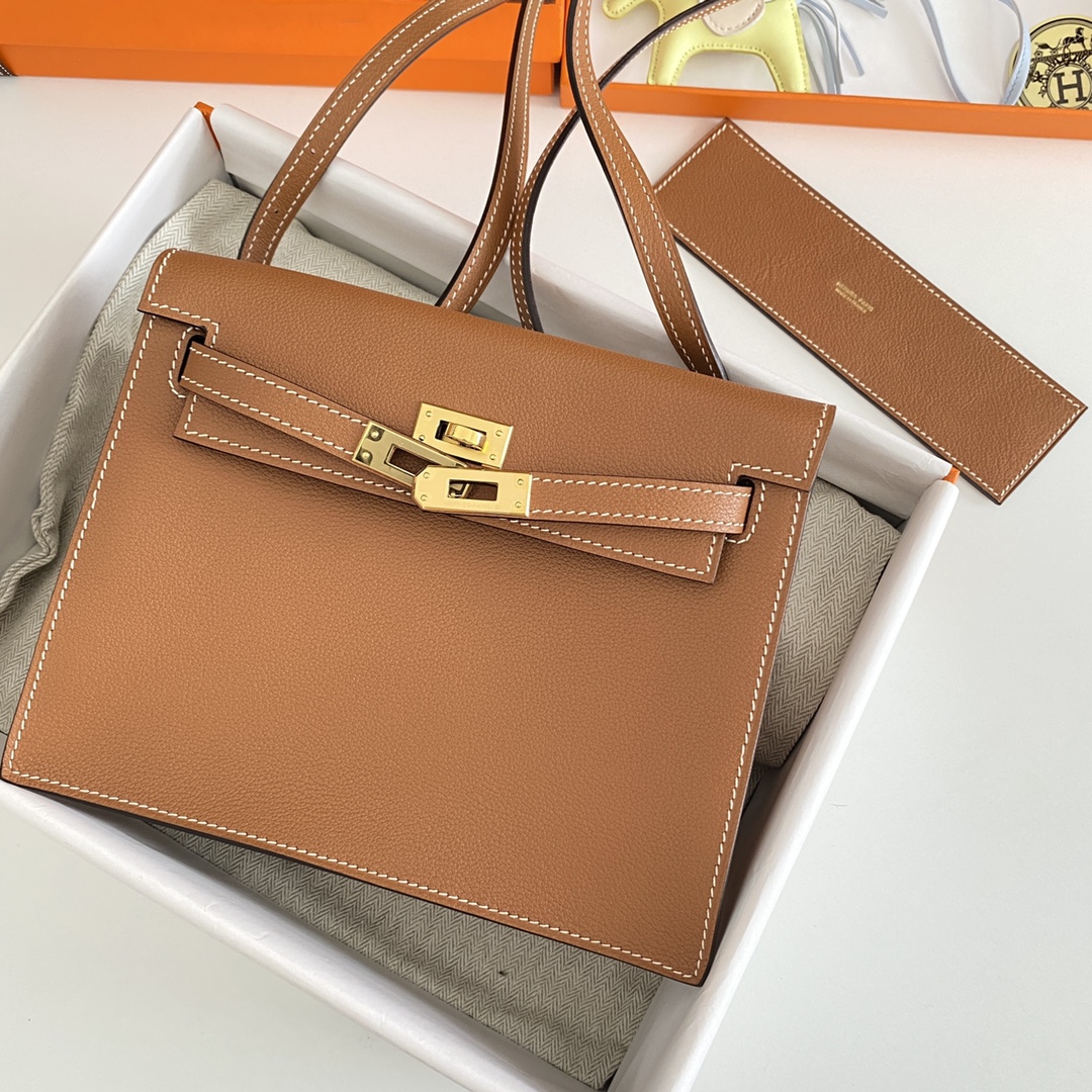 Hermes Kelly Borsette Borse Crossbody & Borse a Tracolla Marrone Colore caffè Hardware oro Pelle di vitello bovina 6 i1637224478 5729 5