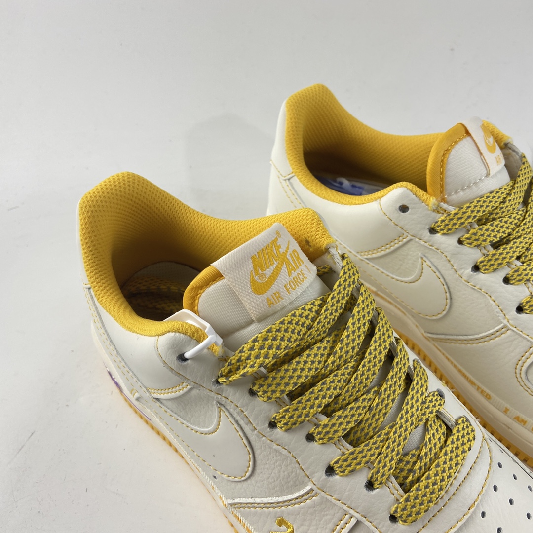 P240  Uninterrupted x NIKE Air Forece 1 ”MORE THAN” 板鞋 DW8802-605