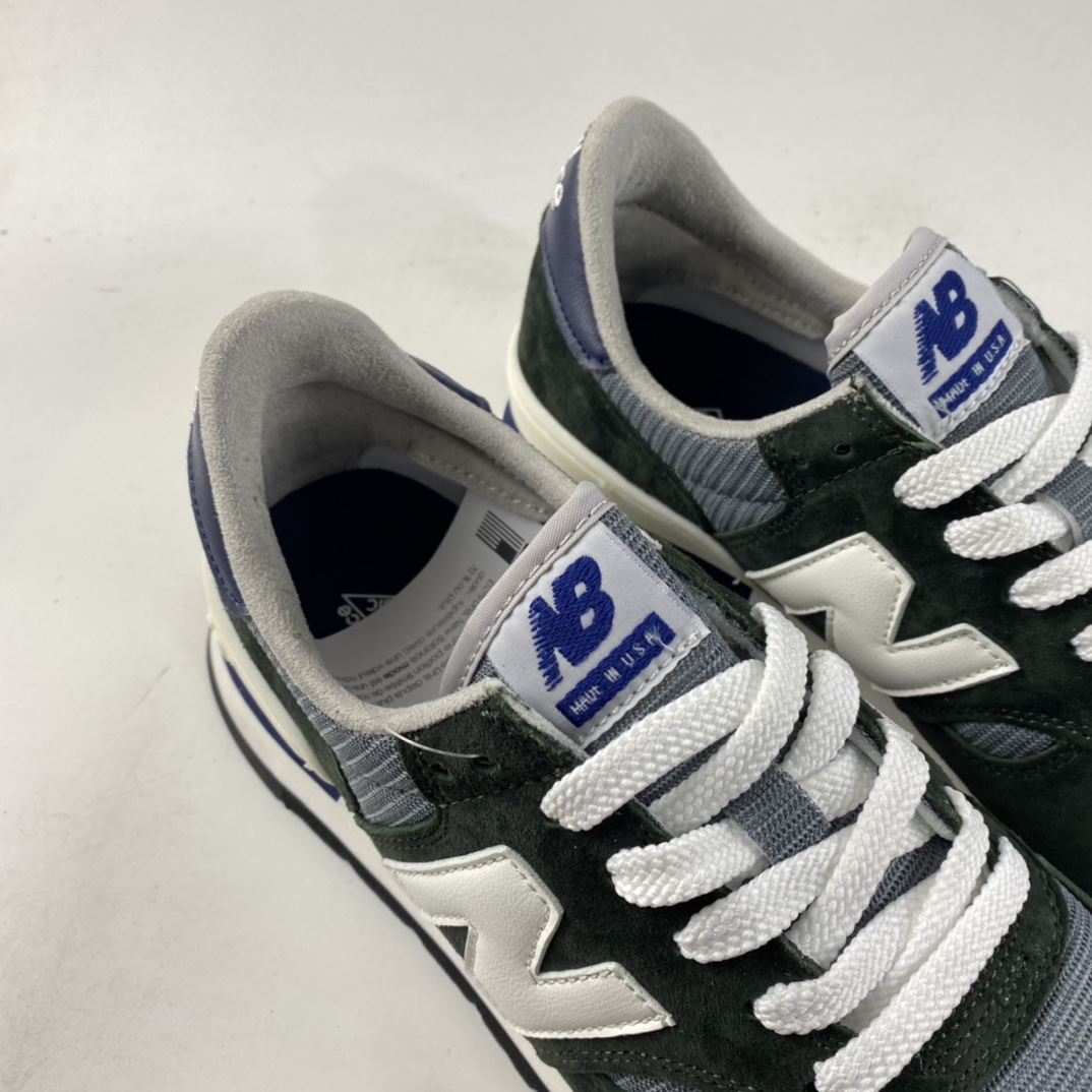 P240  New Balance NB990系列跑步鞋 M990CER1