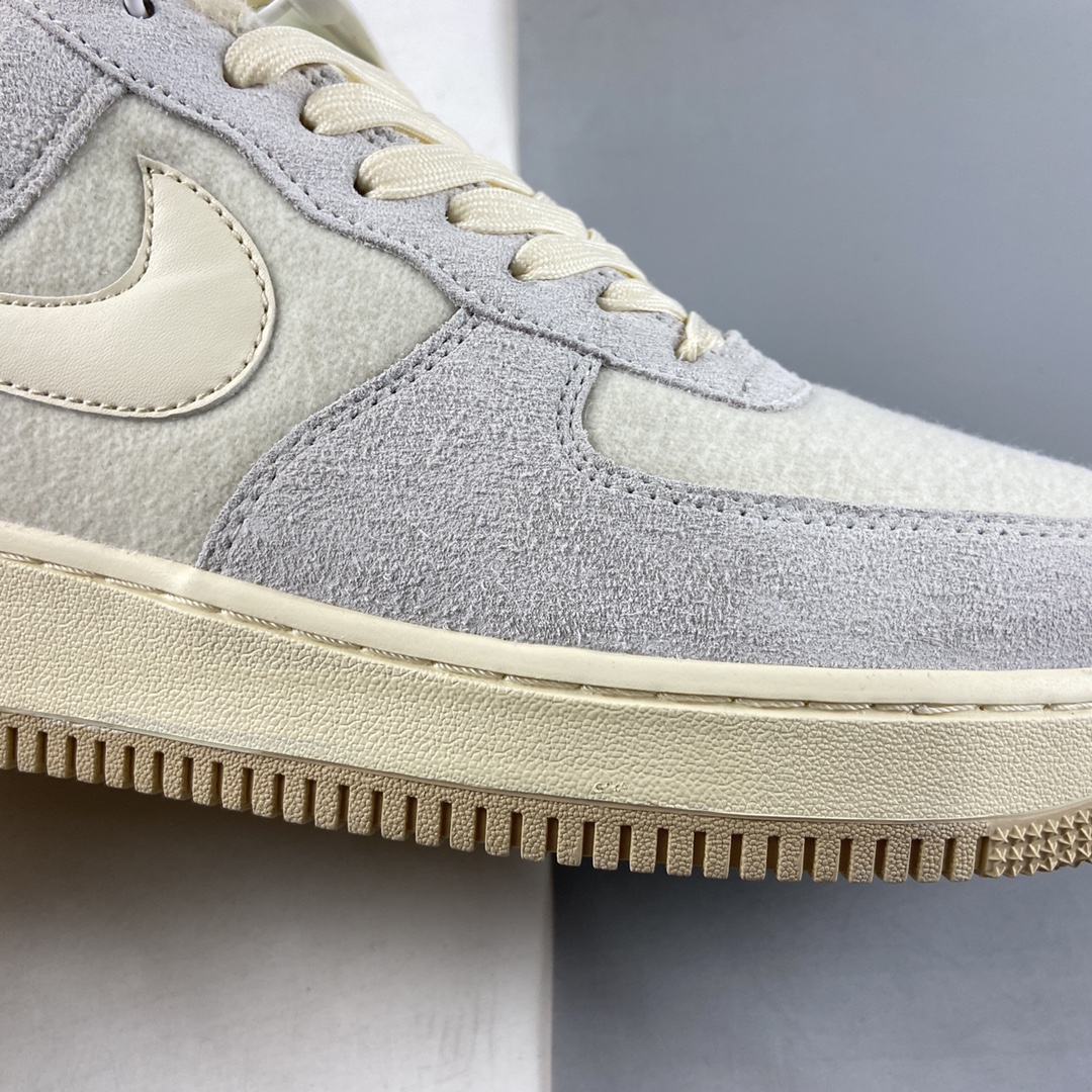 P200  NIKE Air Force 1 Low 空军一号低帮休闲板鞋 DO7195-025