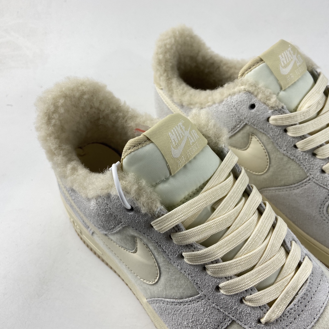 P200  NIKE Air Force 1 Low 空军一号低帮休闲板鞋 DO7195-025