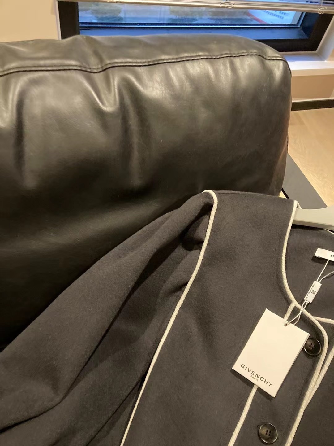 GVC锁边羊绒外套爆款GIVENC&