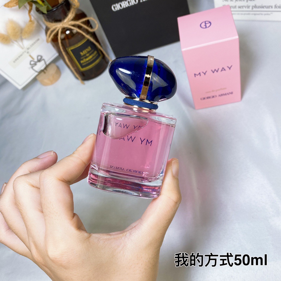 Giorgio Armani My Way Eau de Parfum for Women - Floral Scent, 50ml 5 i1637327979 7648 3