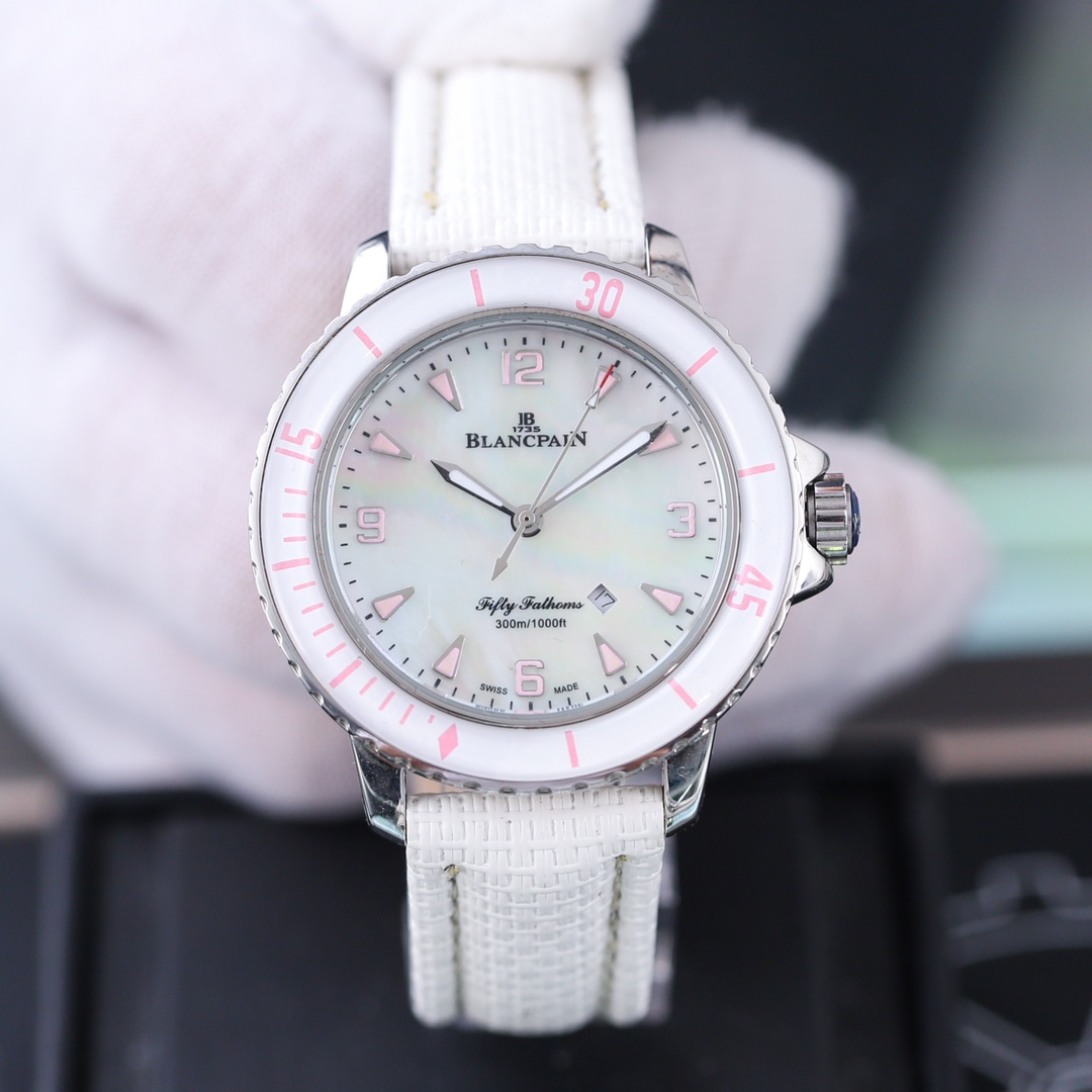 “Noble Roses Wristwatch: Equal Prices, Genuine Cow Belt, Stone Cores, Mineral Mirror” - 图片 4
