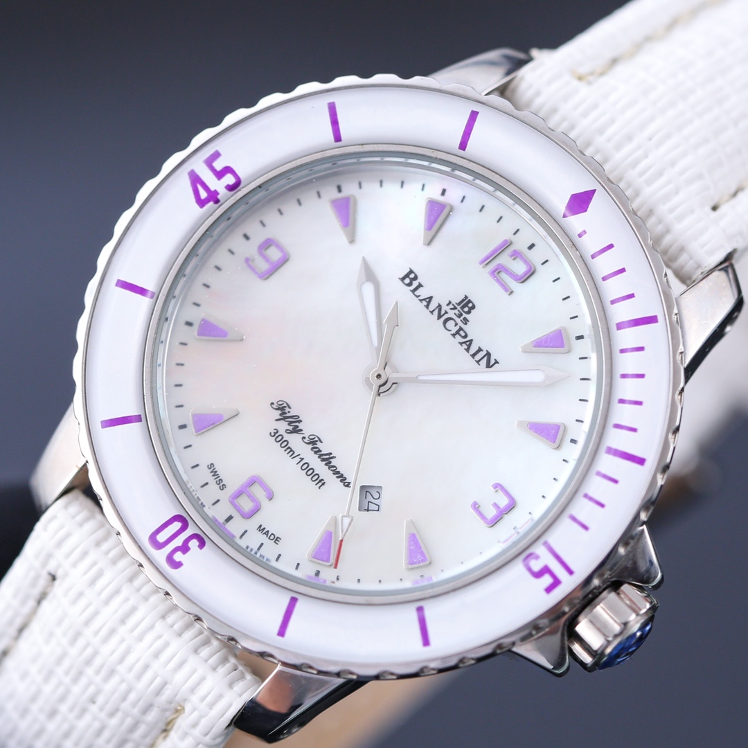 “Noble Roses Wristwatch: Equal Prices, Genuine Cow Belt, Stone Cores, Mineral Mirror” - 图片 2