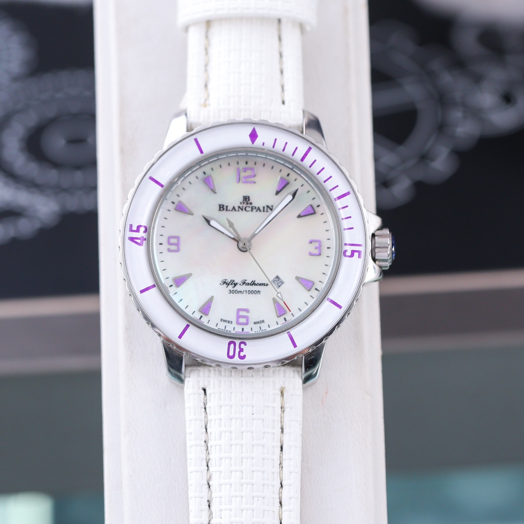 “Noble Roses Wristwatch: Equal Prices, Genuine Cow Belt, Stone Cores, Mineral Mirror” - 图片 5