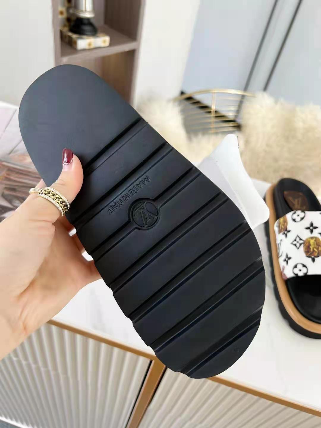 Louis Vuitton Slides