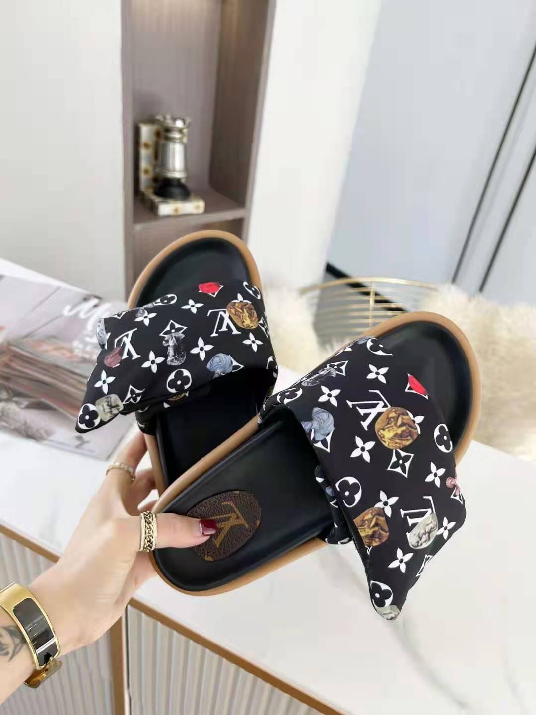 Louis Vuitton Slides