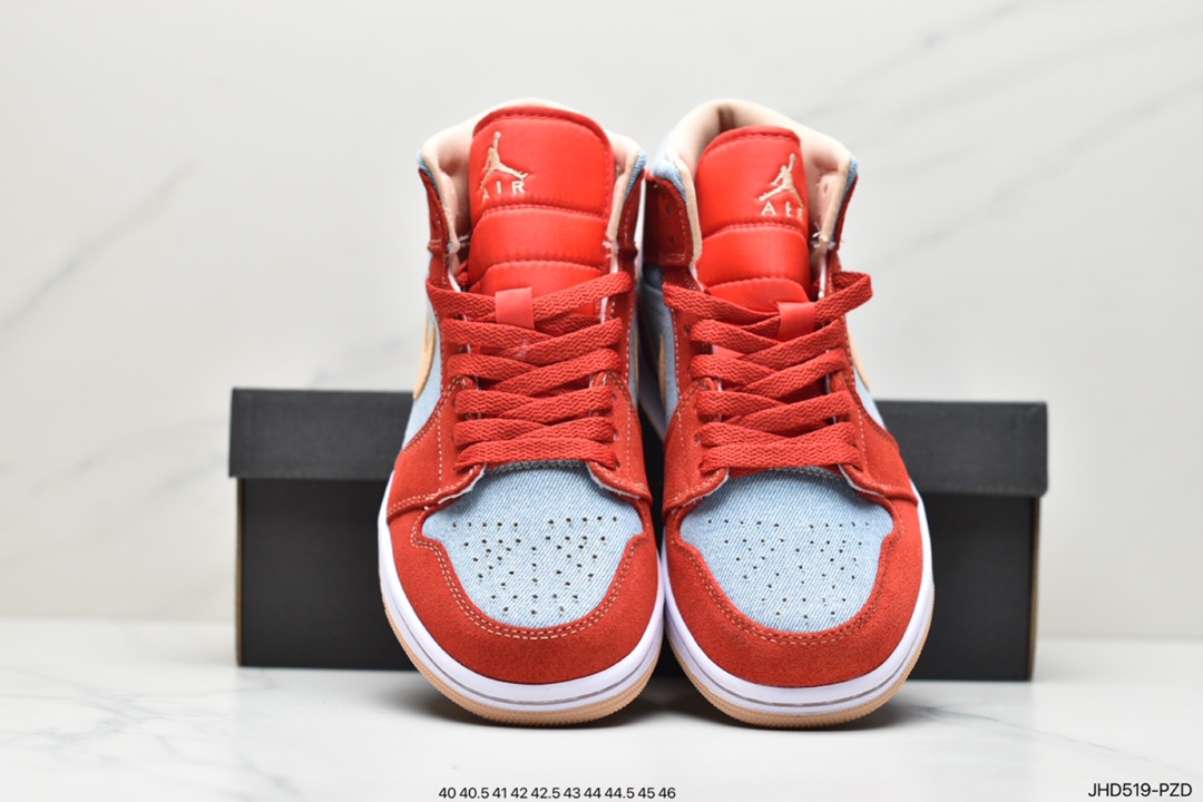 190 Jordan Brand 与 Levi’s 合作推出了备受追捧的Levi’s x Air Jordan 1 Mid DM4352-600-莆田鞋,莆田鞋货源,高仿鞋,高仿鞋货源,安福档口,莆田高仿鞋,莆田鞋批发,高仿鞋批发,莆田高仿运动鞋,高仿运动鞋,莆田运动鞋 190 Jordan Brand 与 Levi’s 合作推出了备受追捧的Levi’s x Air Jordan 1 Mid DM4352-600