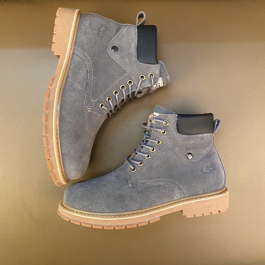 K5  独家上线 原版雪地靴～UGG英伦风毛毛靴冬季绒里款 头层牛皮真羊毛保暖男靴👉面料头层牛皮绒面，雪融都不怕浸水 原版UGG大底 筒口夹棉更加 司机驾车专用🚗 最可选 👉内里保证不掺假毛绒 G5 %真羊毛 潮人款豆豆鞋 帆船鞋懒人 卖爆啦爆啦 男鞋