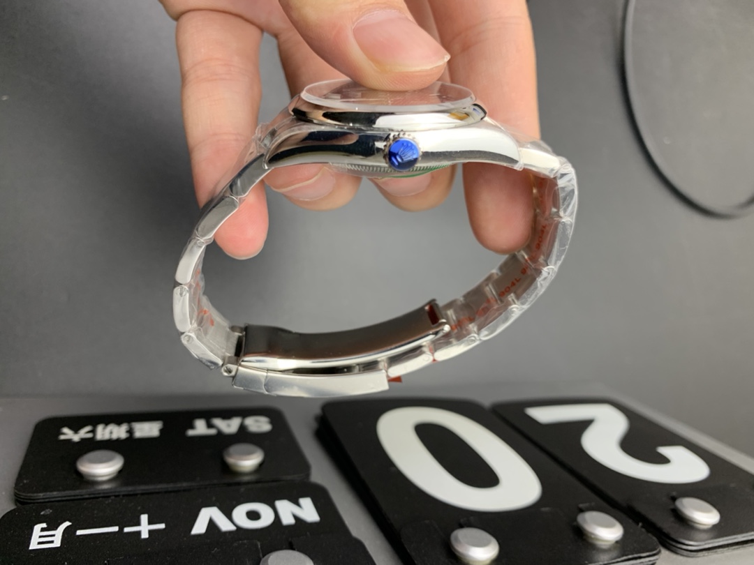 Rolex 36蓝恒动