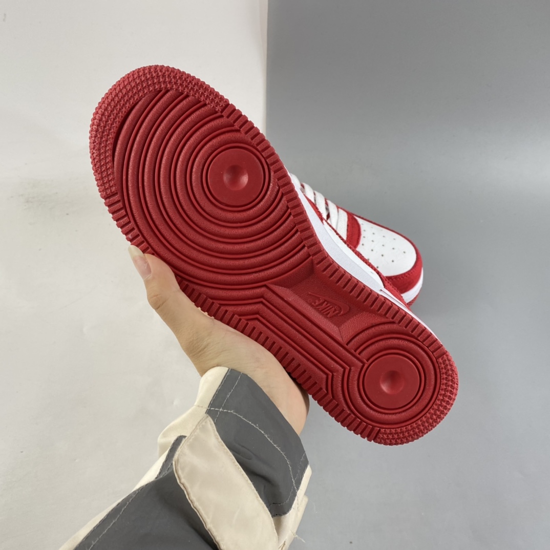 P200  NIKE Air Force 1’07 Low 驴牌板鞋 LA2314-102