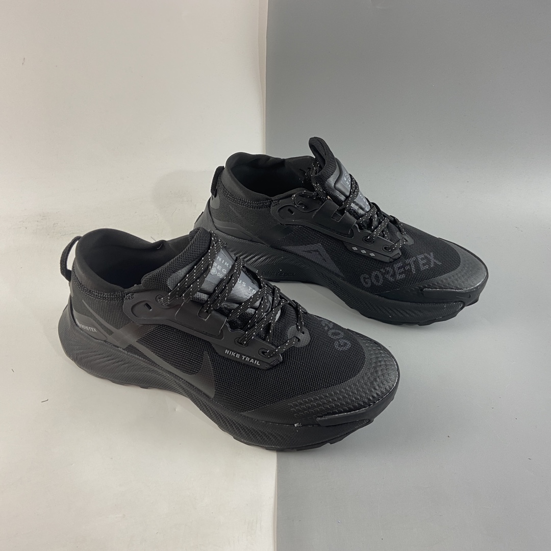 P220 NIKE Pegasus Trail 3 跑鞋 DC8793-001
