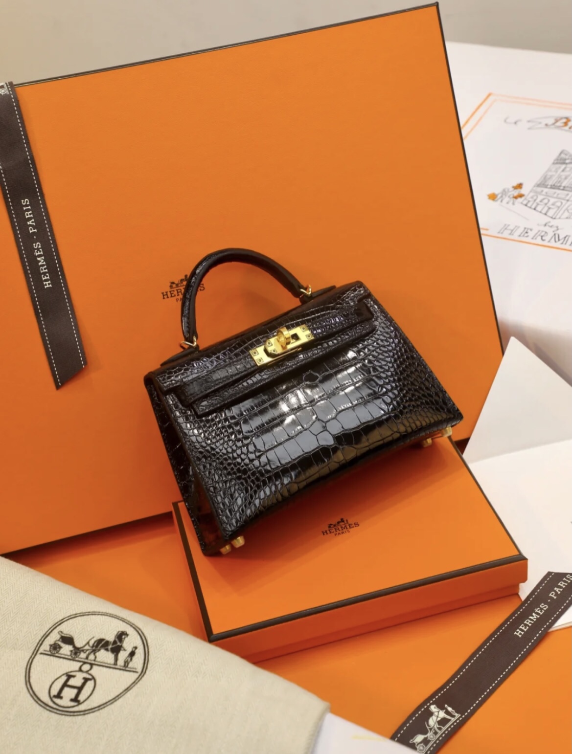 Hermes Kelly Handbags Crossbody & Shoulder Bags Black Gold Hardware Mini
