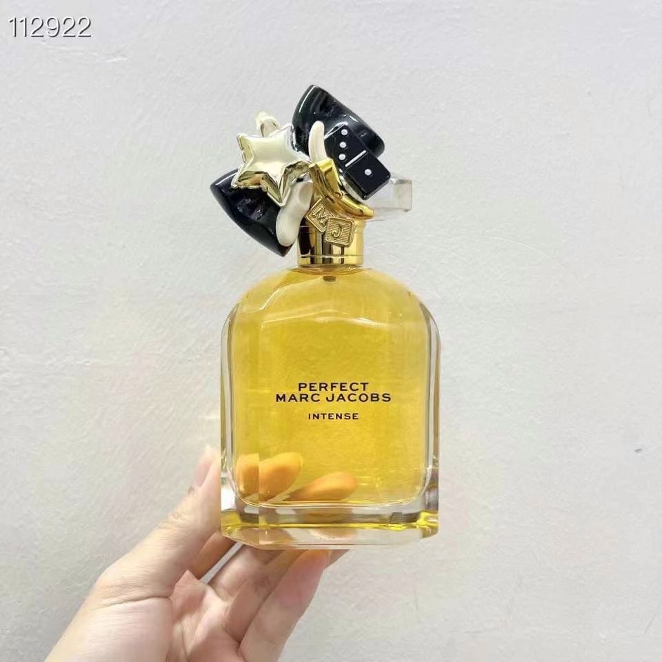 Marc Jacobs Perfect Intense Eau de Parfum, 100ml - Floral Amber Fragrance 3 i1637410557 7657 1
