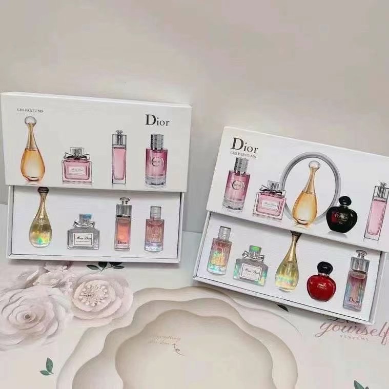 Dior Miniature Perfume Set, 5ml x 4/5, Luxury Fragrance Collection Gift Set 3 i1637410684 86 2