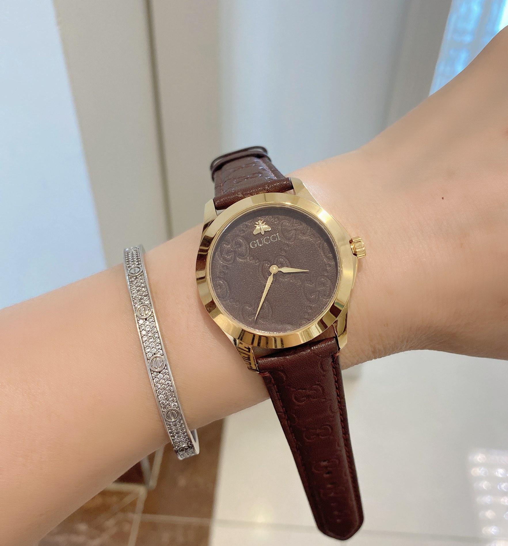Stylish Women’s Wristwatch with Imported Stone Core and Leather Belt – 38mm Diameter - 图片 2