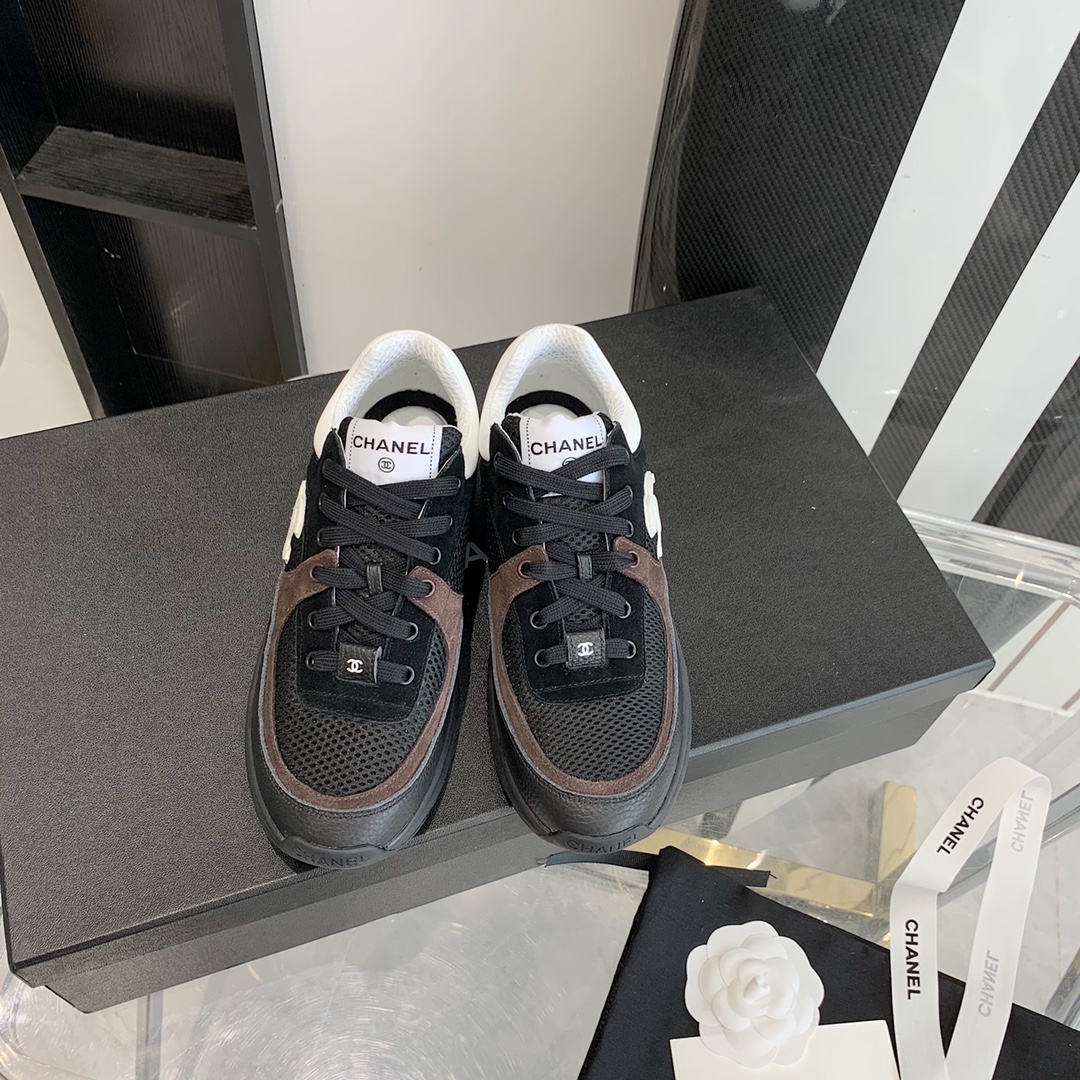 NO:173875,Chanel casual sneakers. New York series sports counter 