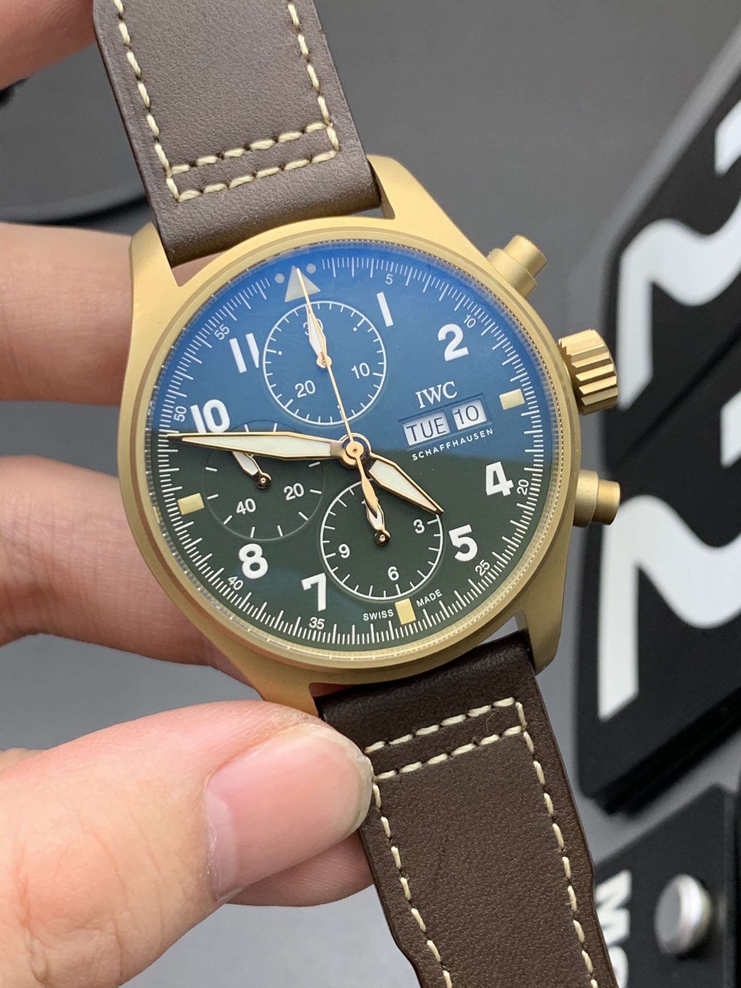 IWC 青铜飞计
