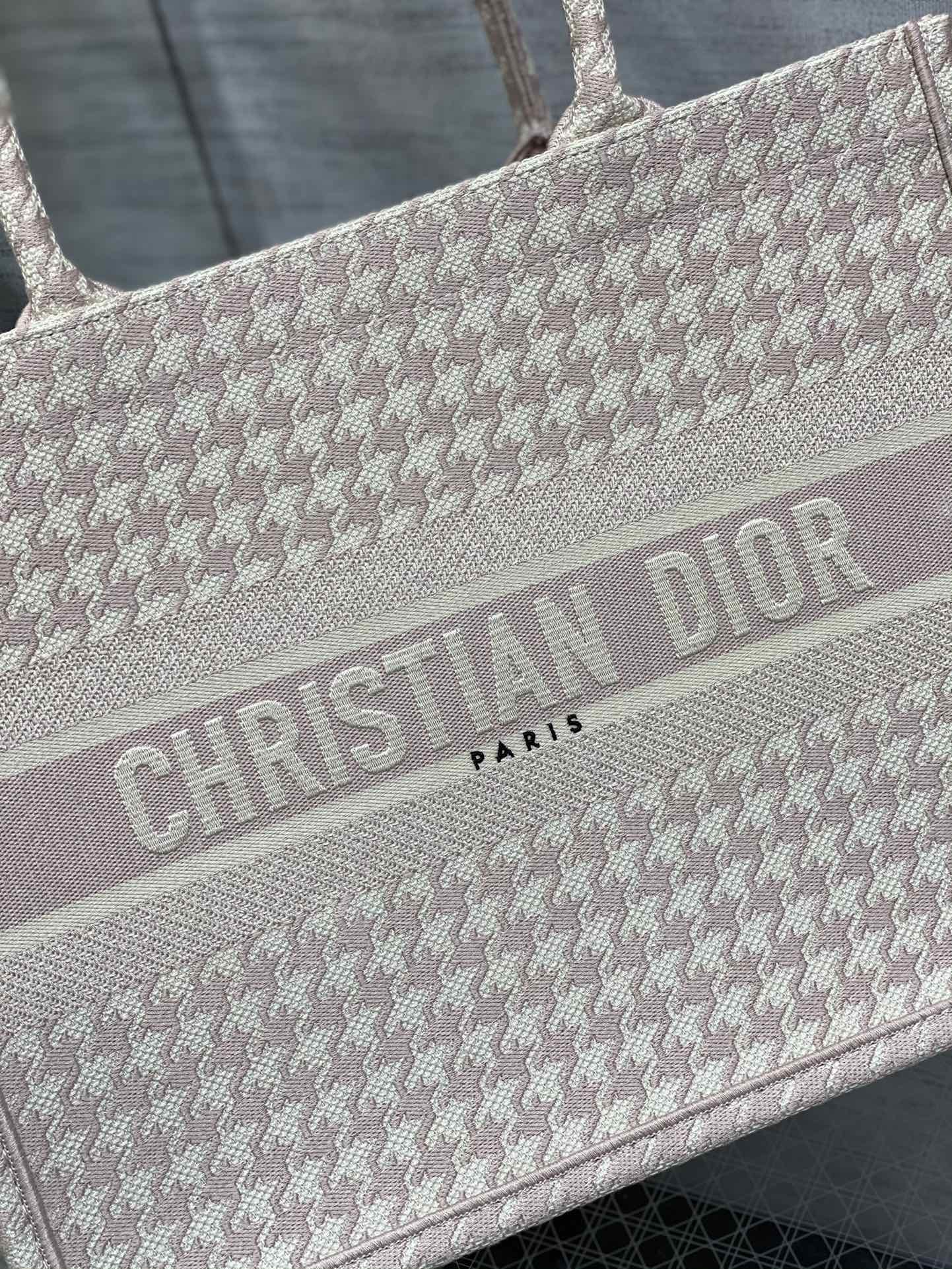 [Dior Women