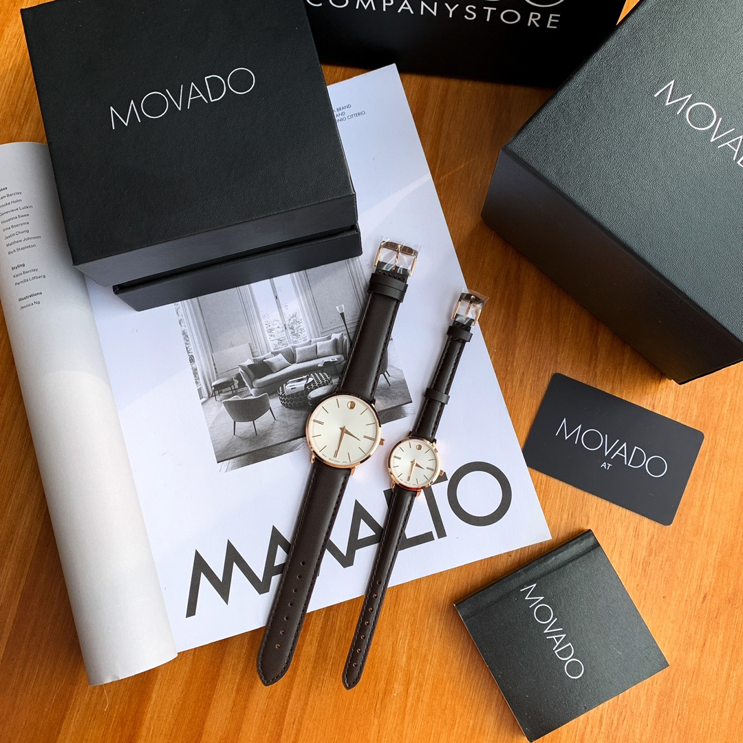 Часы Movado