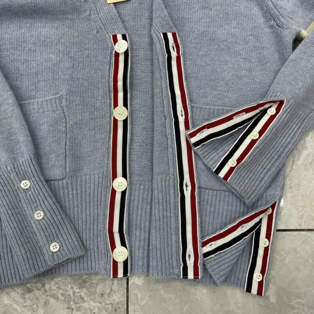 톰브라운 여성 가디건 143037 Thom Browne Cardigan 상세 이미지 9