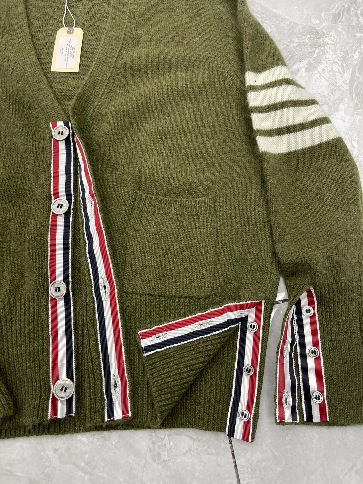 톰브라운 여성 가디건 143033 Thom Browne Cardigan 상세 이미지 8