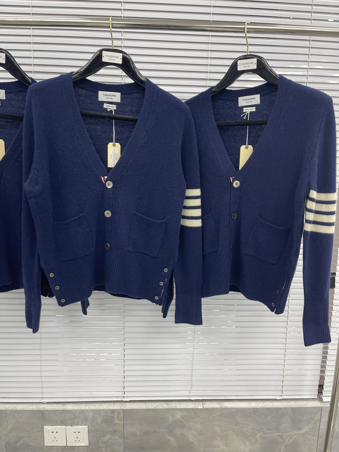 톰브라운 여성 가디건 143035 Thom Browne Cardigan 상세 이미지 3