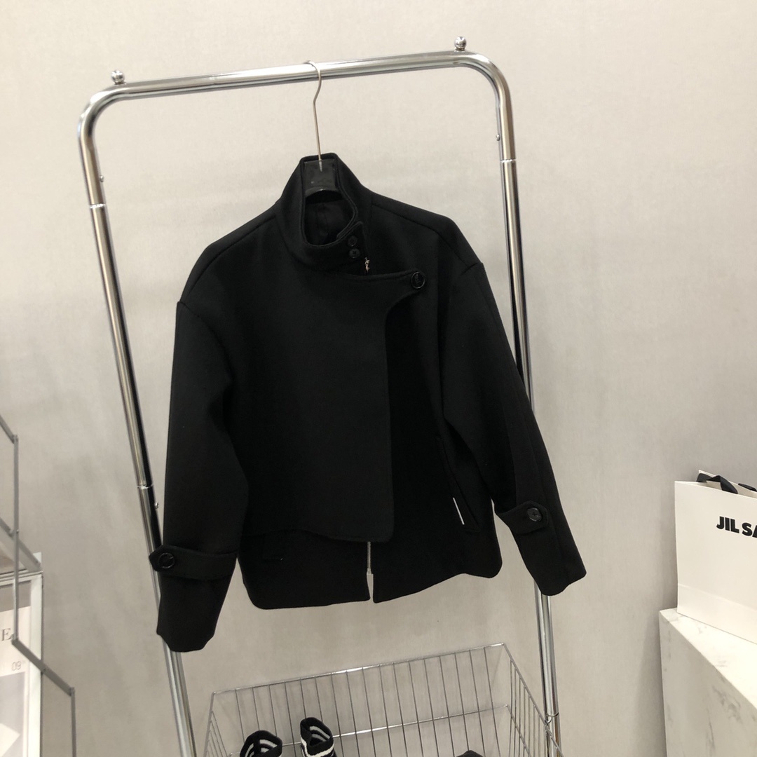 JILSANDER羊毛短款大衣外套.