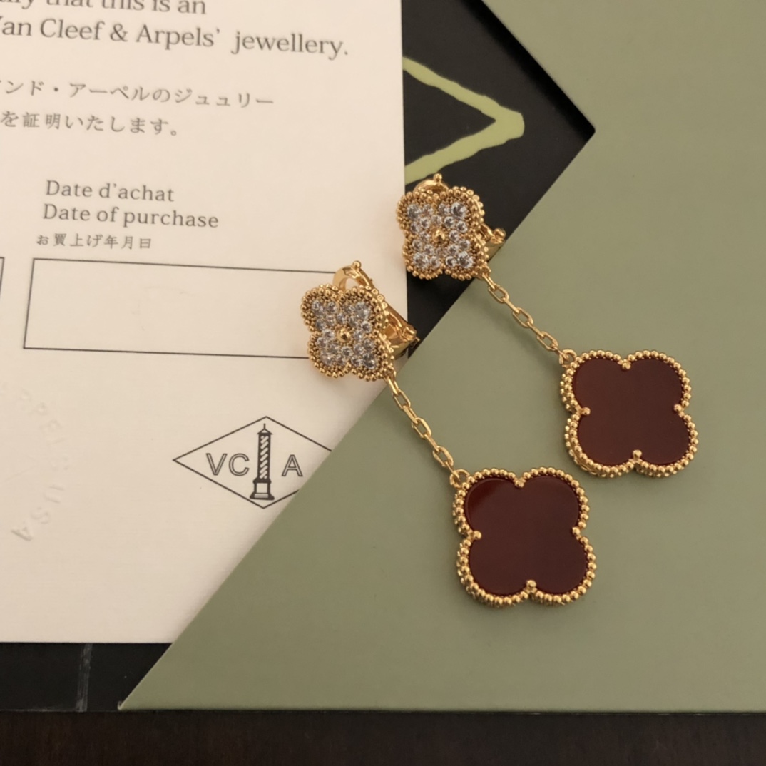 精工版本VANCleef&ArPels梵克雅宝四叶草最新款双花耳拍电镀18k金工艺专柜版本一比一质量超强