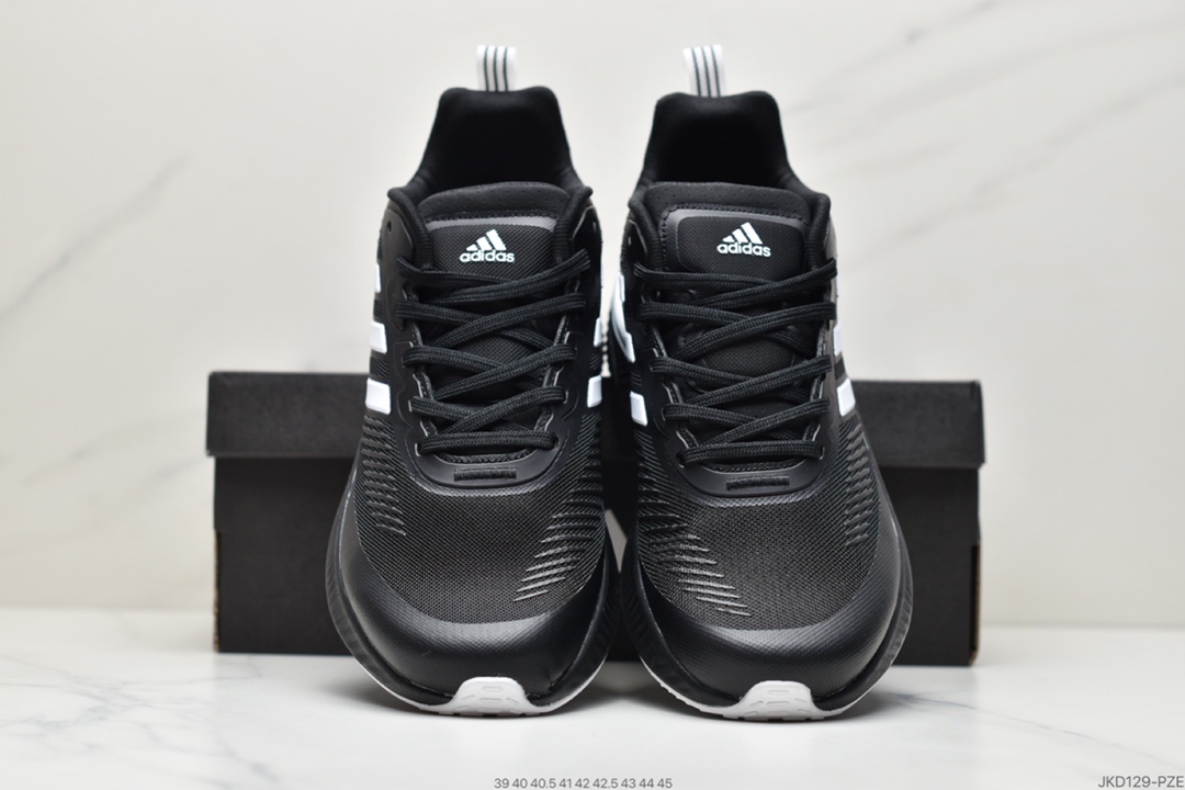 160 阿迪达斯ALPHAMAGMA 鞋子采用织物鞋面 GV7923