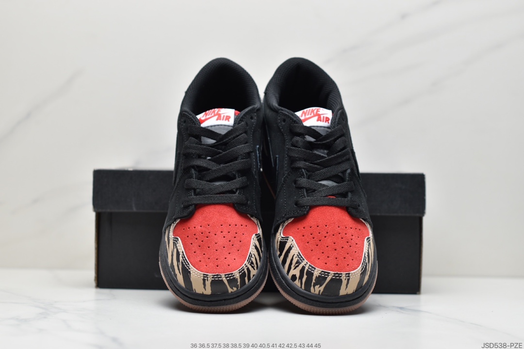 200 乔丹Air Jordan 1 Low低帮AJ1黑红主题食肉动物板鞋DN3400-001-莆田鞋,莆田鞋货源,高仿鞋,高仿鞋货源,安福档口,莆田高仿鞋,莆田鞋批发,高仿鞋批发,莆田高仿运动鞋,高仿运动鞋,莆田运动鞋 200 乔丹Air Jordan 1 Low低帮AJ1黑红主题食肉动物板鞋DN3400-001