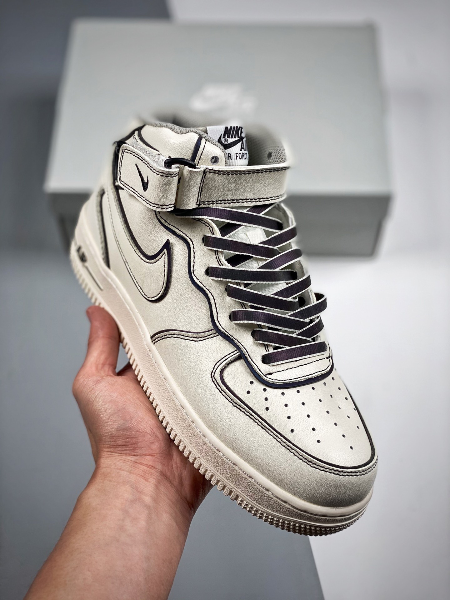 Nike Air Force 1 07 Mid negro, plateado y colorido 'Daredevil', horma original y cartón original, creando la auténtica …