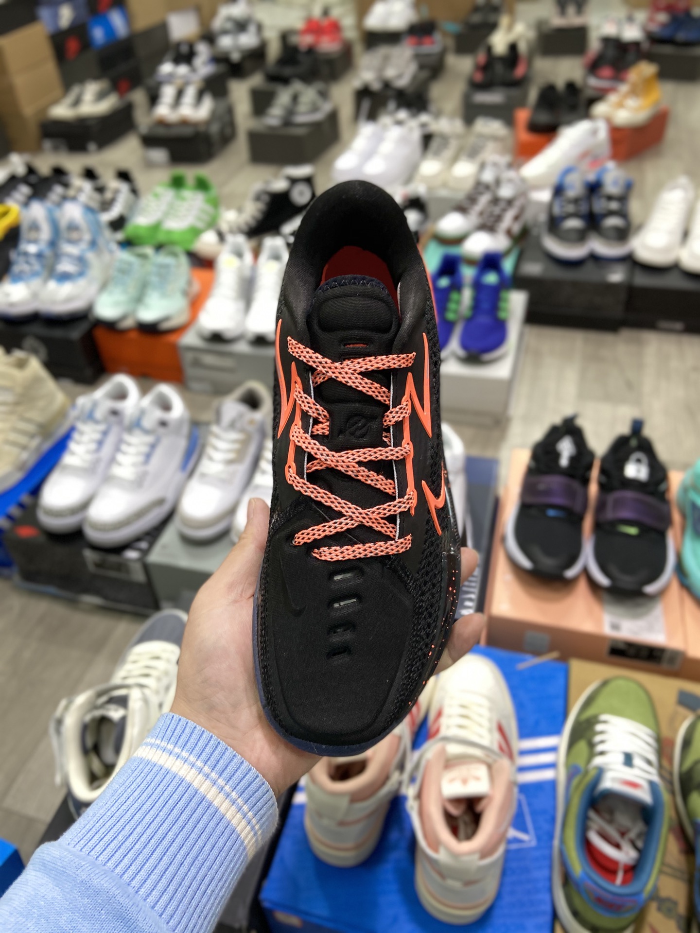 240 耐克Nike Air Zoom G.T.Cut男女篮球鞋DM2826-001-莆田鞋,莆田鞋货源,高仿鞋,高仿鞋货源,安福档口,莆田高仿鞋,莆田鞋批发,高仿鞋批发,莆田高仿运动鞋,高仿运动鞋,莆田运动鞋 240 耐克Nike Air Zoom G.T.Cut男女篮球鞋DM2826-001