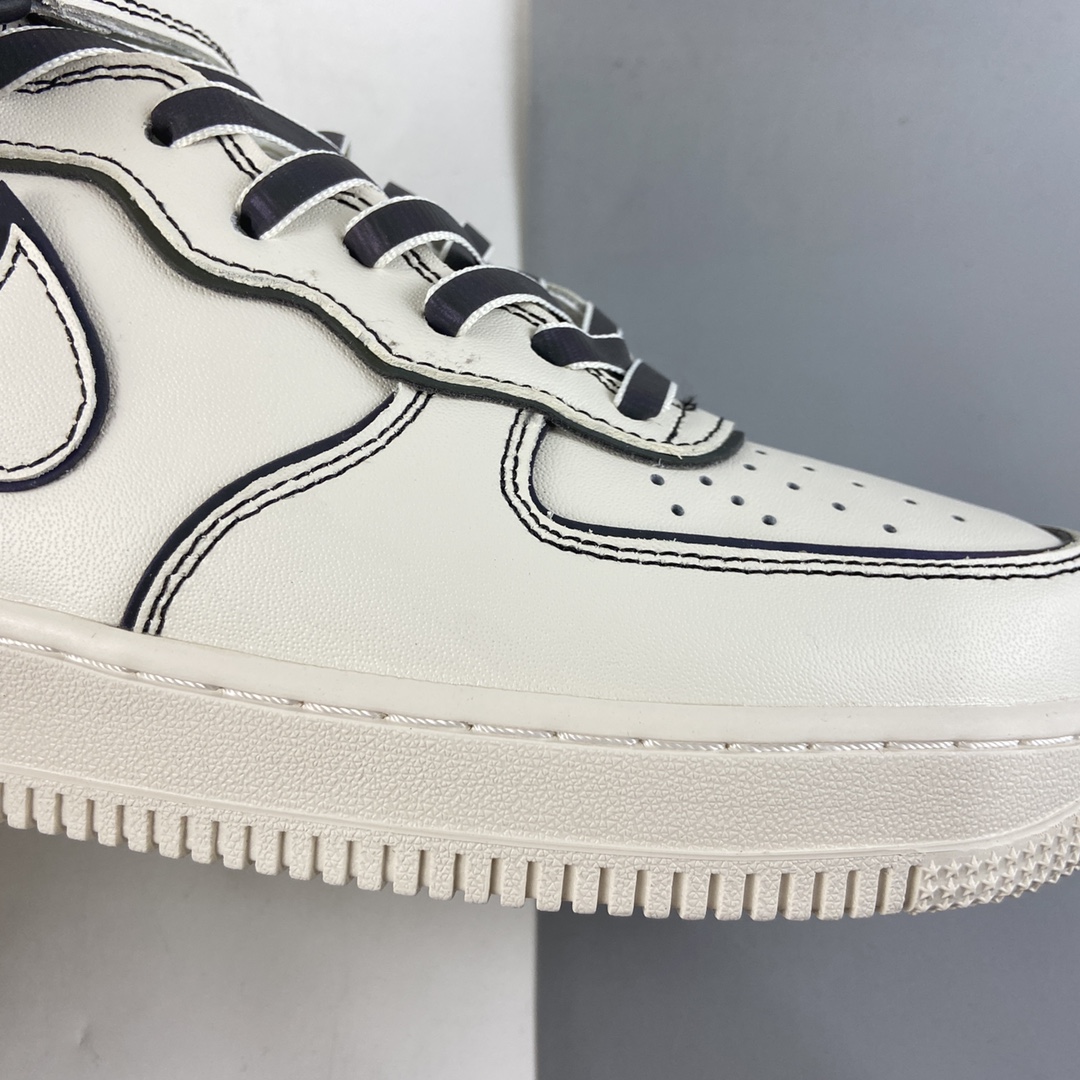 P260  NIKE Air Force 1’07 Mid 镭射米白3M反光中帮休闲运动板鞋 AQ2898-008
