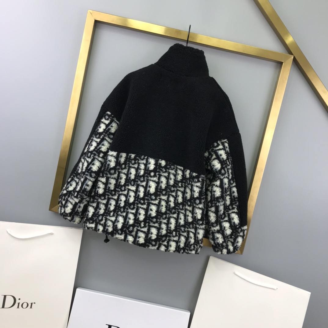 Winter 2021 Fashionable Wool Coat in Black for Men and Women - 图片 8