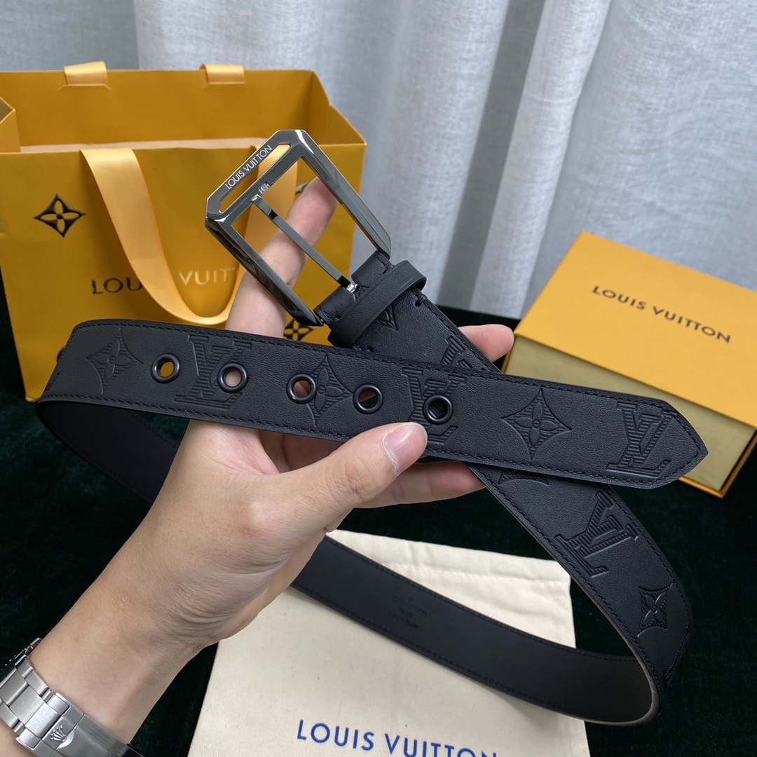 Louis Vuitton Belts Black Calfskin Cowhide