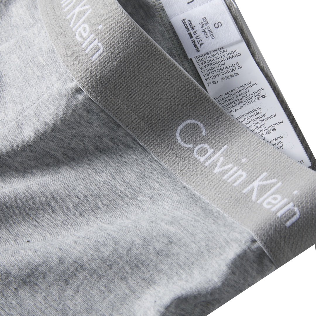 专柜包装CalvinKleinCK纯色logo三条盒装内裤CalvinKleinCK纯色内裤一盒三条装内